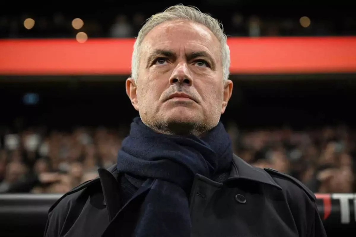 Fenerbahçe yönetimi toplandı: Mourinho ille yollar ayrılıyor mu?