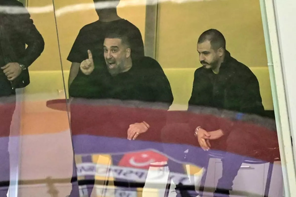 Fenerbahçe maçında kırmızı kart gören Arda Turan, PFDK’ya sevk edildi