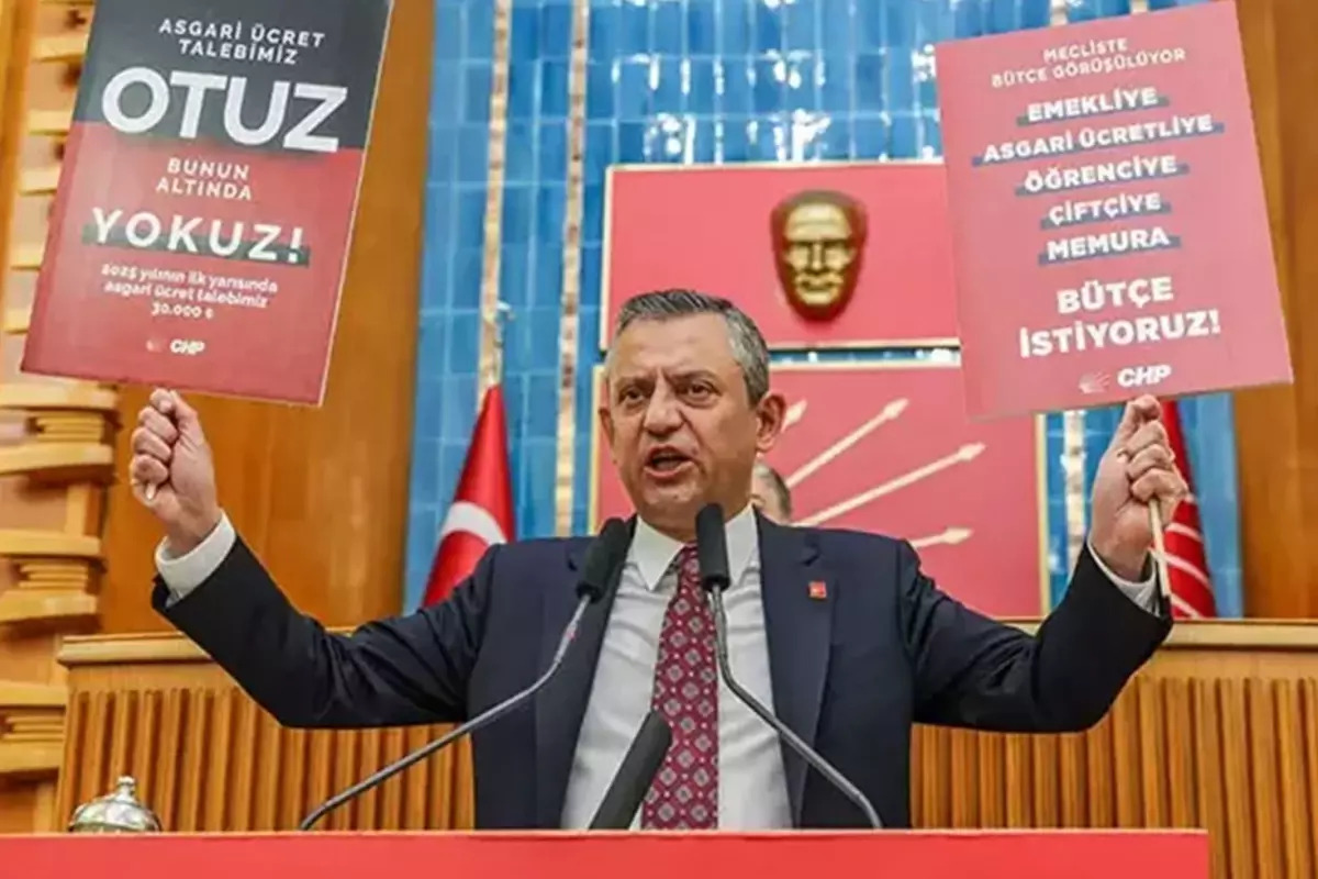 Yeni asgari ücrete muhalefetten ilk tepki! Özgür Özel sert çıkıştı