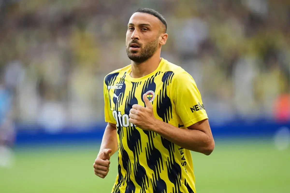 Son kararını verdi: Cenk Tosun Fenerbahçe’den ayrılacak mı?