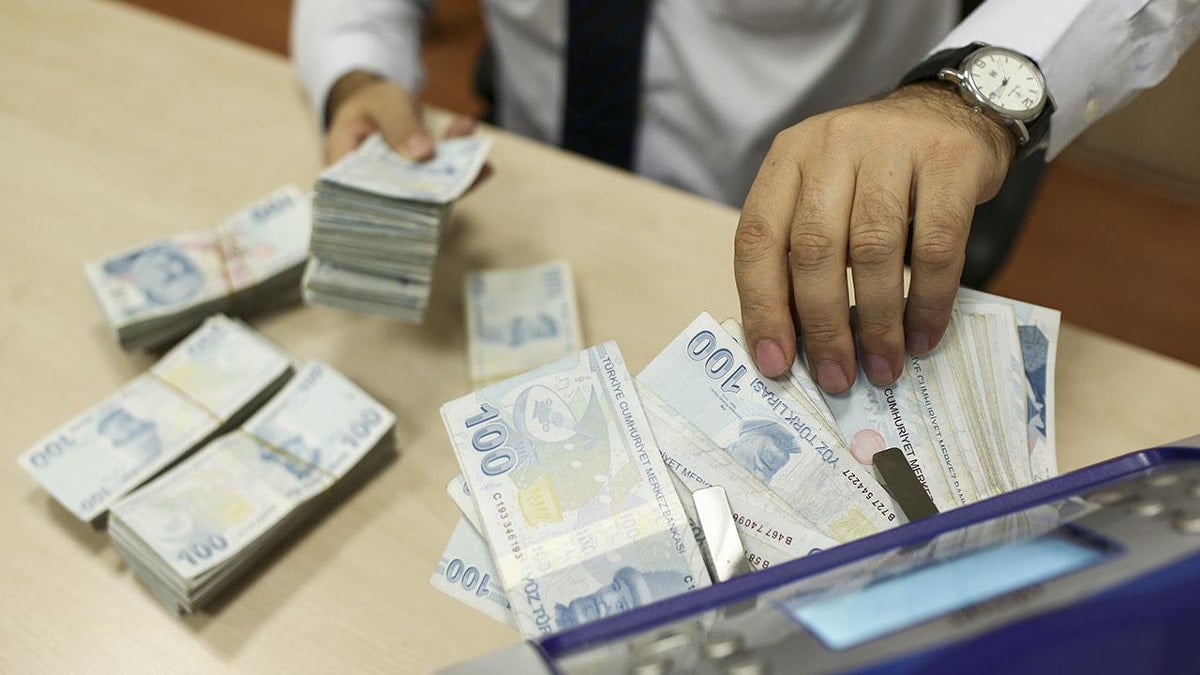 Merkez Bankası faiz indirimine gitti: Konut ve taşıt kredileri hareketlendi