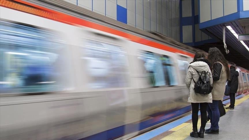 Metroda teknik arıza: Seferler yapılamıyor