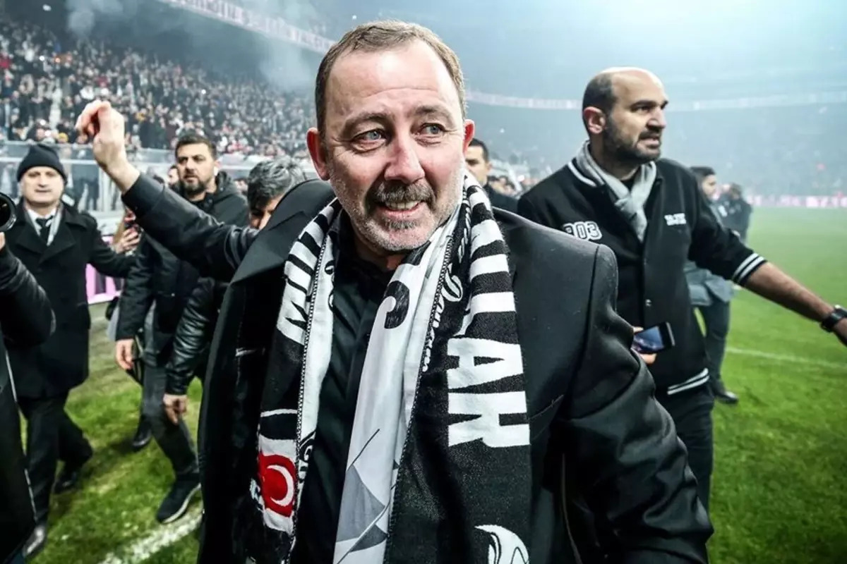 Sergen Yalçın’dan red yiyen Beşiktaş’ın hedefinde üç teknik direktör var