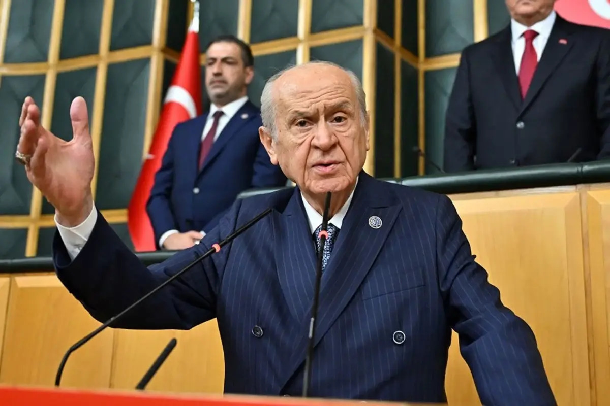 MHP lideri Devlet Bahçeli: Devir değişti, zincir kırıldı