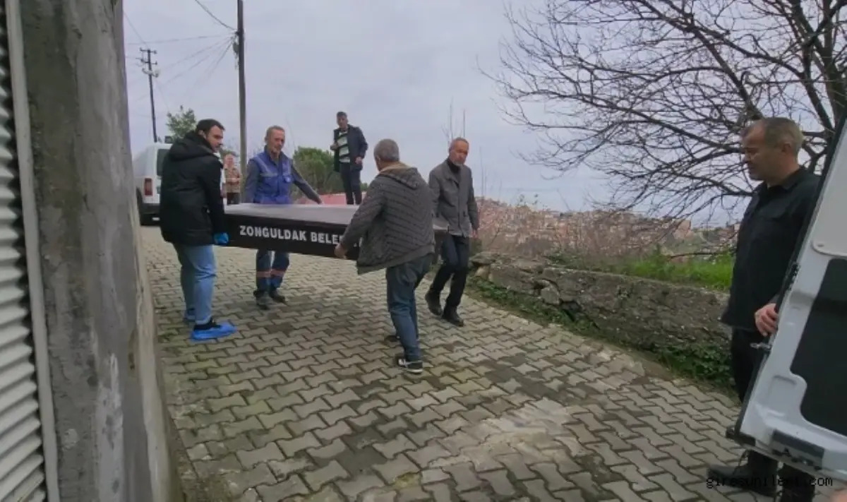 Zonguldak’ta 2 çocuk annesi genç kadın evinde ölü bulundu