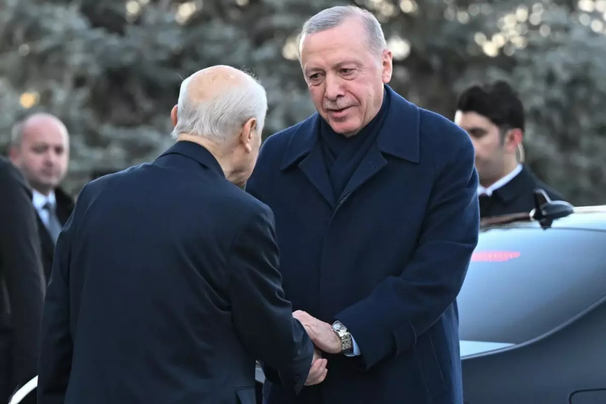 Erdoğan-Bahçeli görüşmesine damga vuran “Palto” diyaloğu