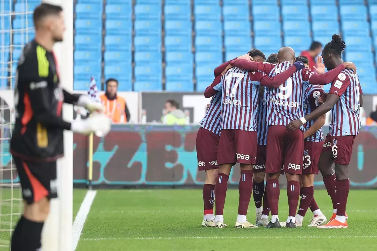 Trabzonspor, Antalyaspor’u sahasında 5-0 yendi