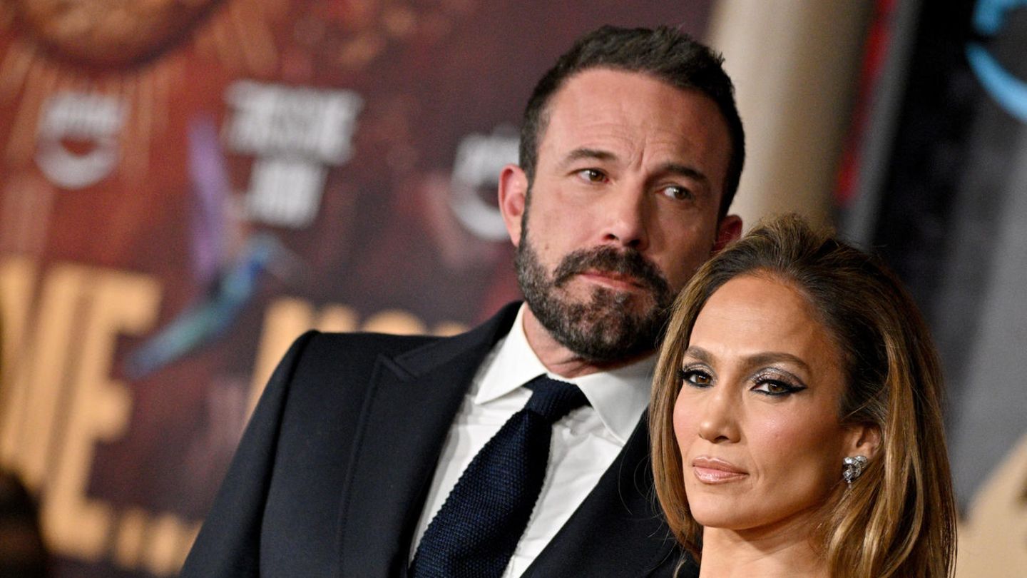 Jennifer Lopez: Jennifer Lopez, boşandıktan sonra Ben Affleck sayfasını kapatmak istiyor