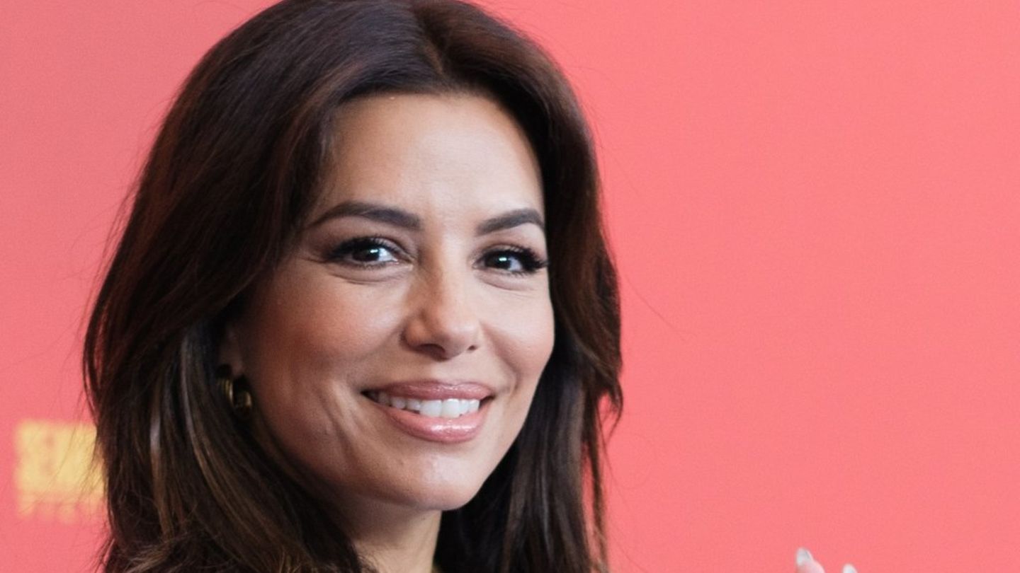 Eva Longoria: Orman yangınlarına yardım için bir milyon bağışladı