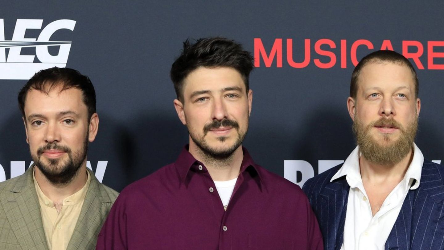 Mumford & Sons: Yedi yıl aradan sonra ilk albüm