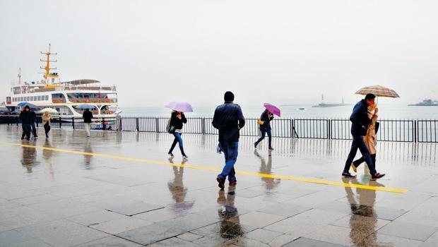 AKOM’dan sağanak yağış uyarısı… İstanbul buz kesecek: Sıcaklık 10-12 derece düşecek