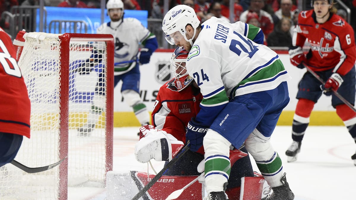 Kurashev yine dışarıda kaldı: Suter’in Canucks’ı düşüşte, Fiala yangınlar nedeniyle sahalardan uzak