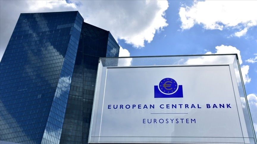 ECB: Tüketicilerin enflasyon beklentileri artmaya devam ediyor