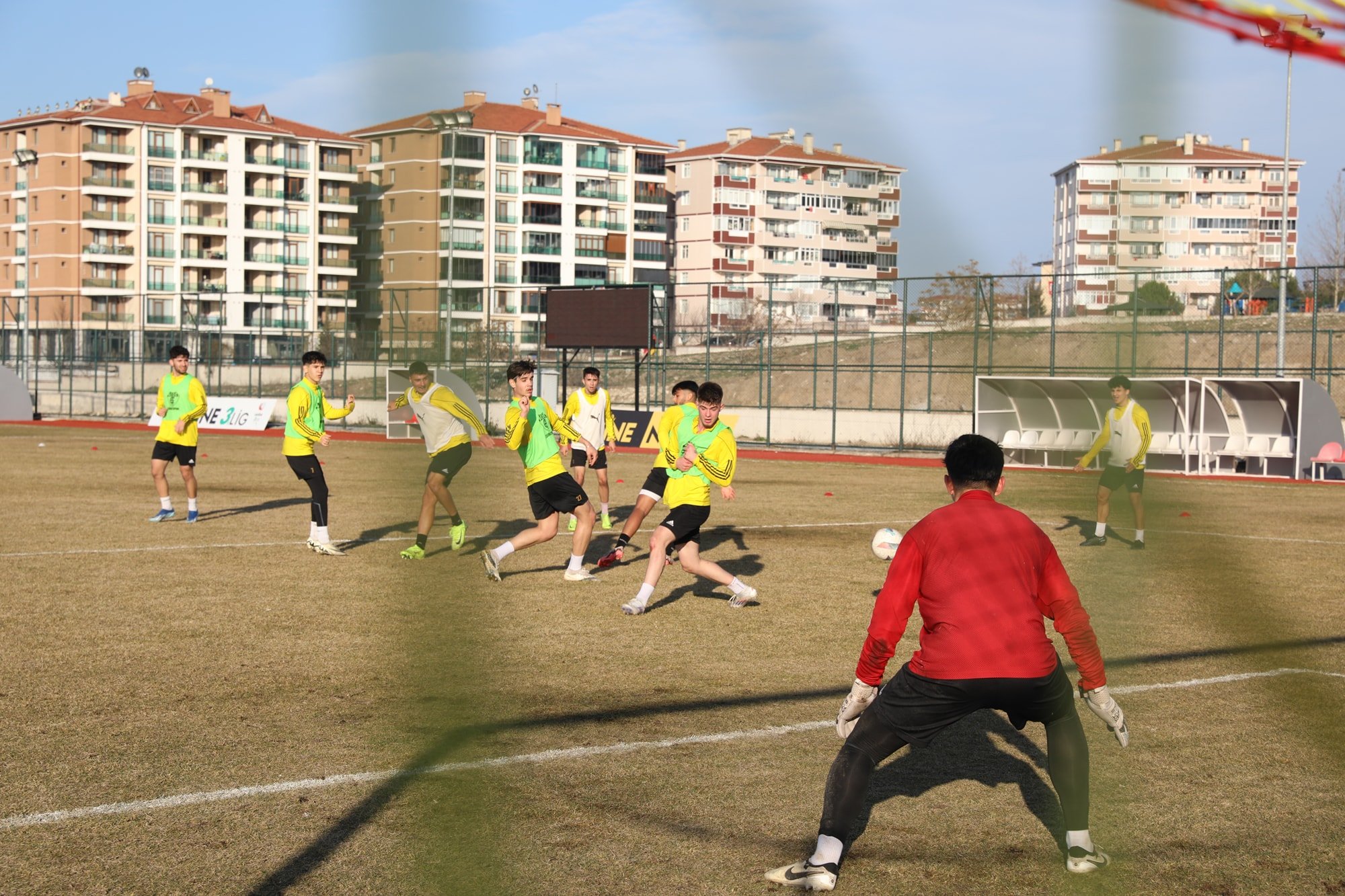 Edirnespor’da futbolcular ve teknik heyet sözleşmeleri feshetti